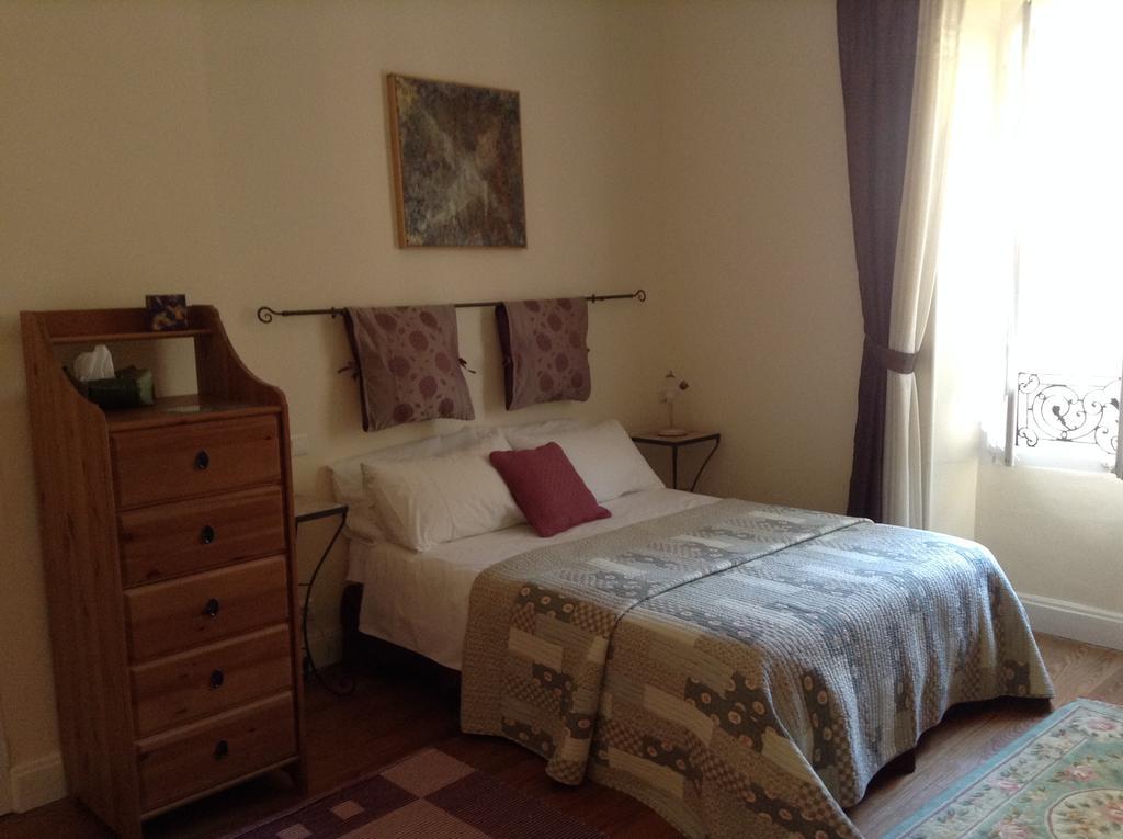 La Maison De La Riviere B&B Espéraza Room photo
